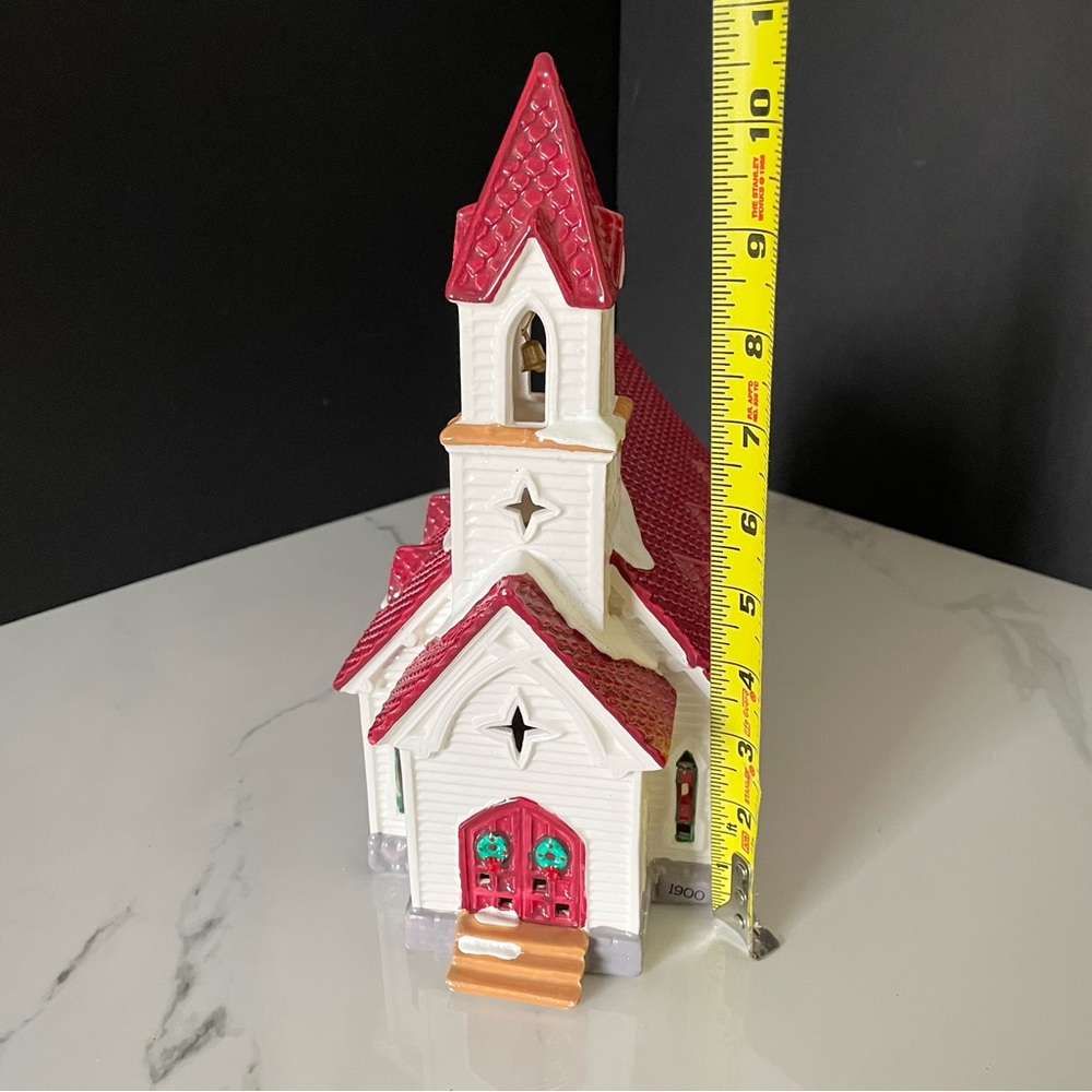 "Good Shepherd Chapel" Original Snow Village by Dept. 56 - Picture 13 of 16